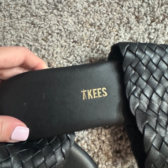 TKEES Sandlas/Slides - Picture 5 of 6